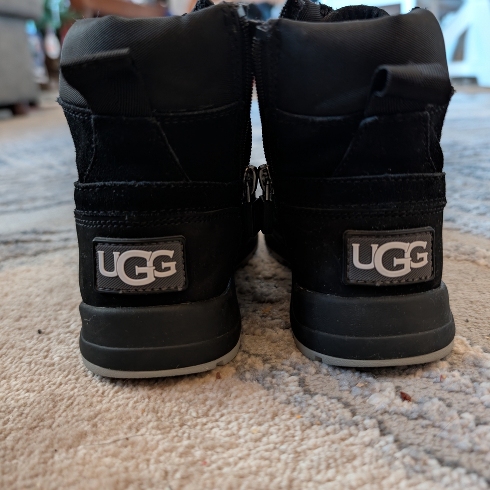 UGG Kids 11 Black Waterproof Winter Boots - Picture 10 of 13